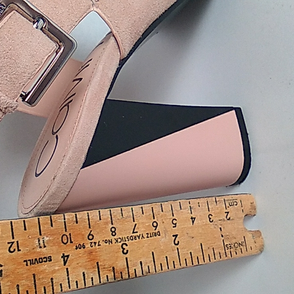 Calvin Klein Women's Carina Kid Nude Suede Block Heel Sandals- Size 9M - Picture 9 of 10